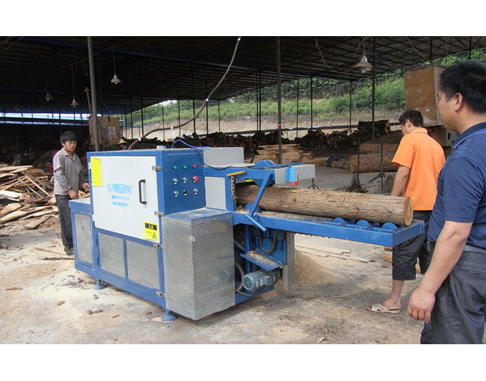 云南省-耿馬縣-能鋸圓木方木200機(jī)現(xiàn)場(chǎng)0