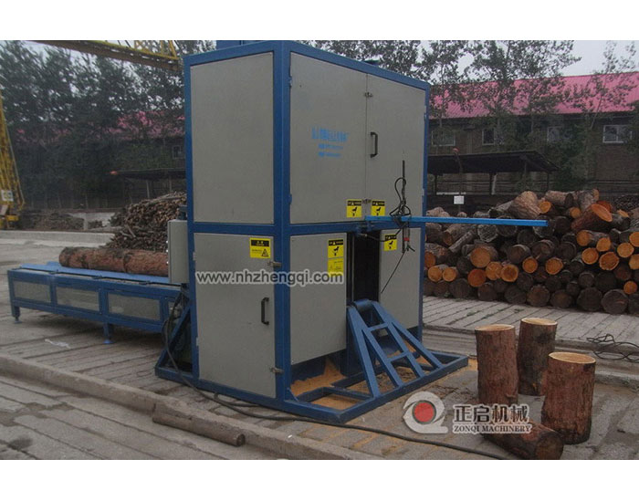 圓木自動(dòng)截?cái)鄼C(jī)--鋸原木45公分的斷木機(jī)