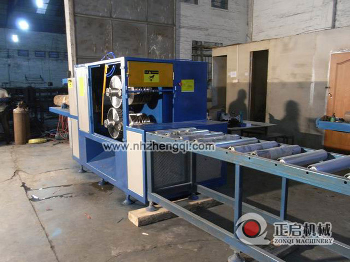 越南客戶加工直徑35CM機(jī)