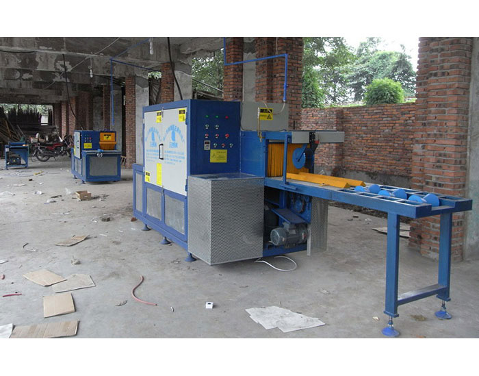 德陽-什邡禾洛水鎮-圓木300方木150高多片鋸加工現場1